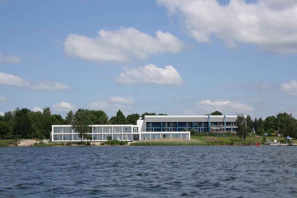 Strandhotel Senftenberger See Dış mekan fotoğraf